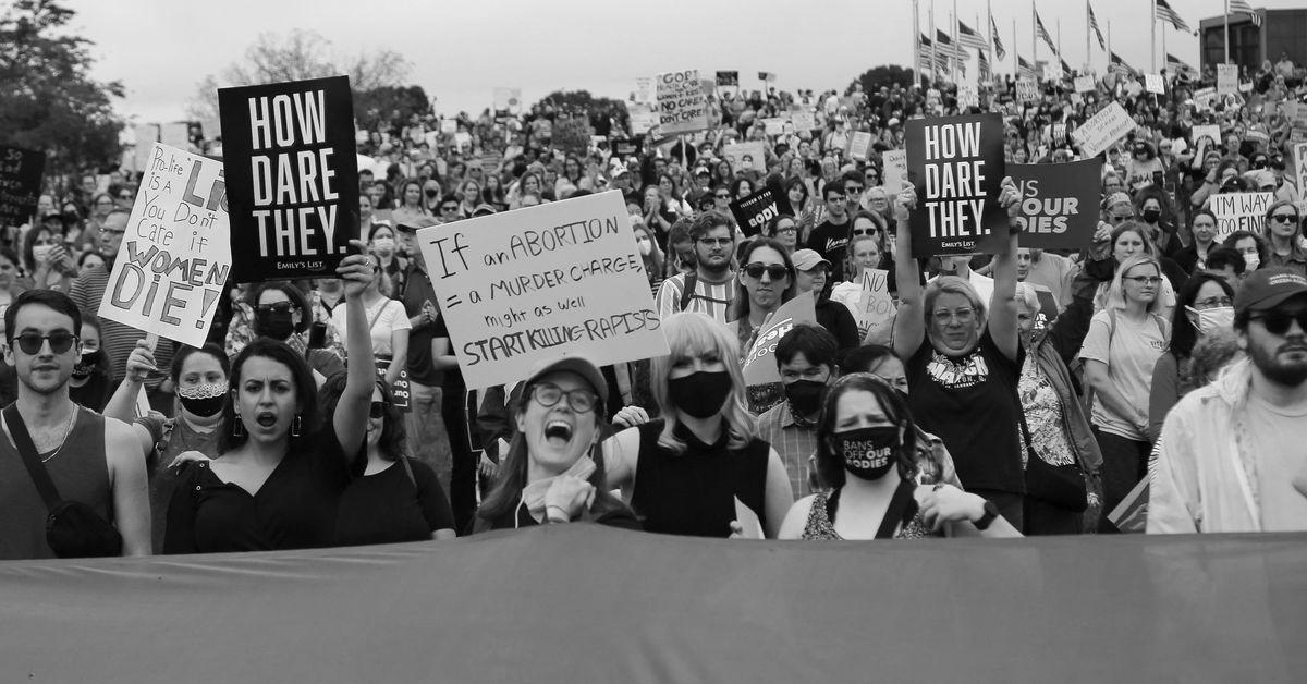 Thousands in U.S. march beneath ‘Ban Off Our Our bodies’ banner for abortion rights